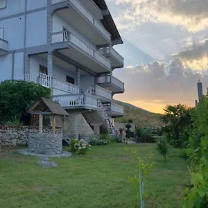Bella Vista Oda ve Kahvaltı Shkodër