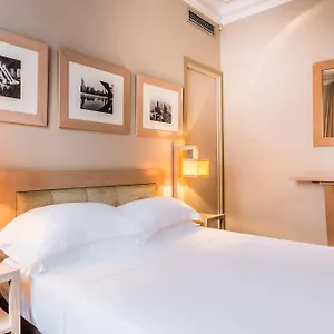 دوريت 4*, باريس فرنسا