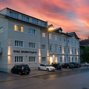 Jedermann Boutiquehotel Mit Stadtgarten Otel Salzburg