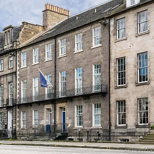 Travelodge Queen Street Hotell Edinburg