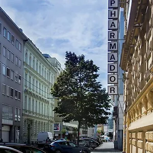 Bed & Breakfast Pharmador, Vienna