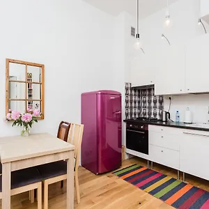 https://sawa-apartment.warsawhotelspoland.com