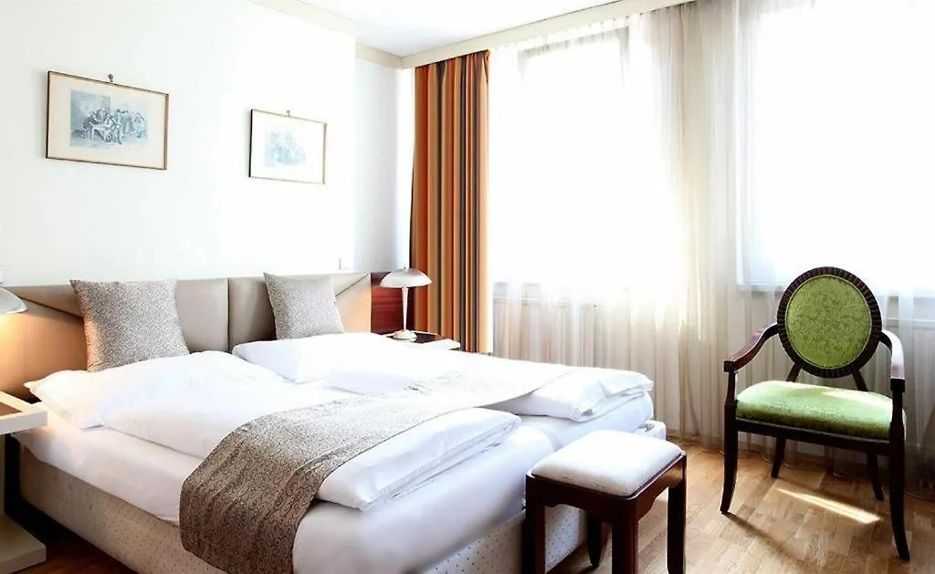 Hotel Attache L Contactless Check-In Vienna