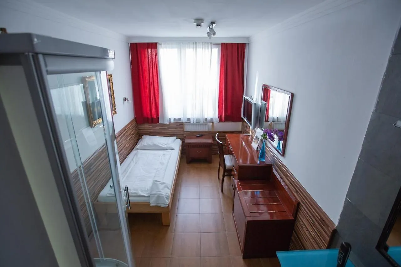 Hotel Attache L Contactless Check-In Vienna