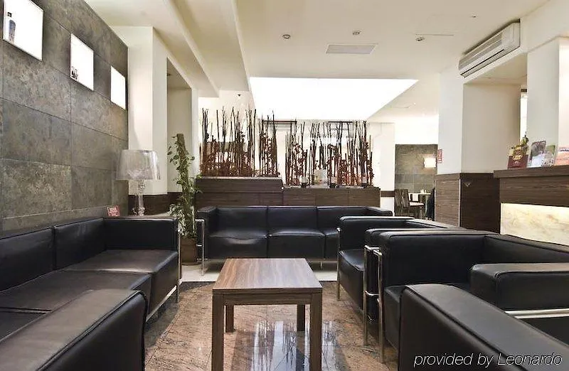 Hotel Attache L Contactless Check-In Vienna