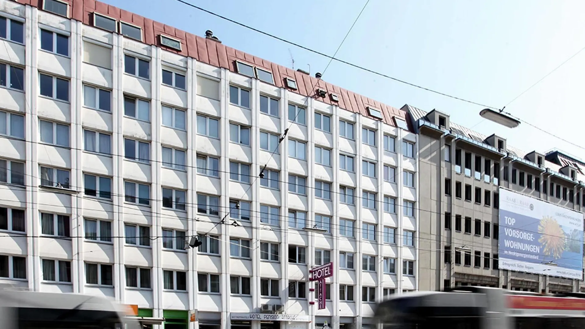 Hotel Attache L Contactless Check-In Vienna