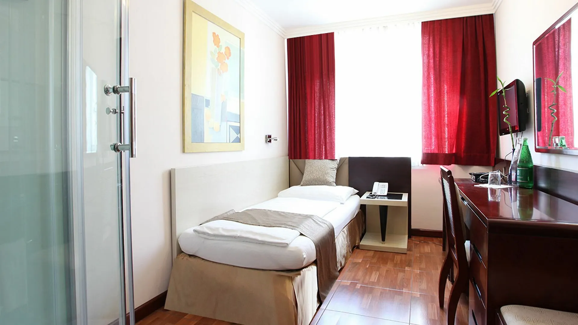 Hotel Attache L Contactless Check-In Vienna